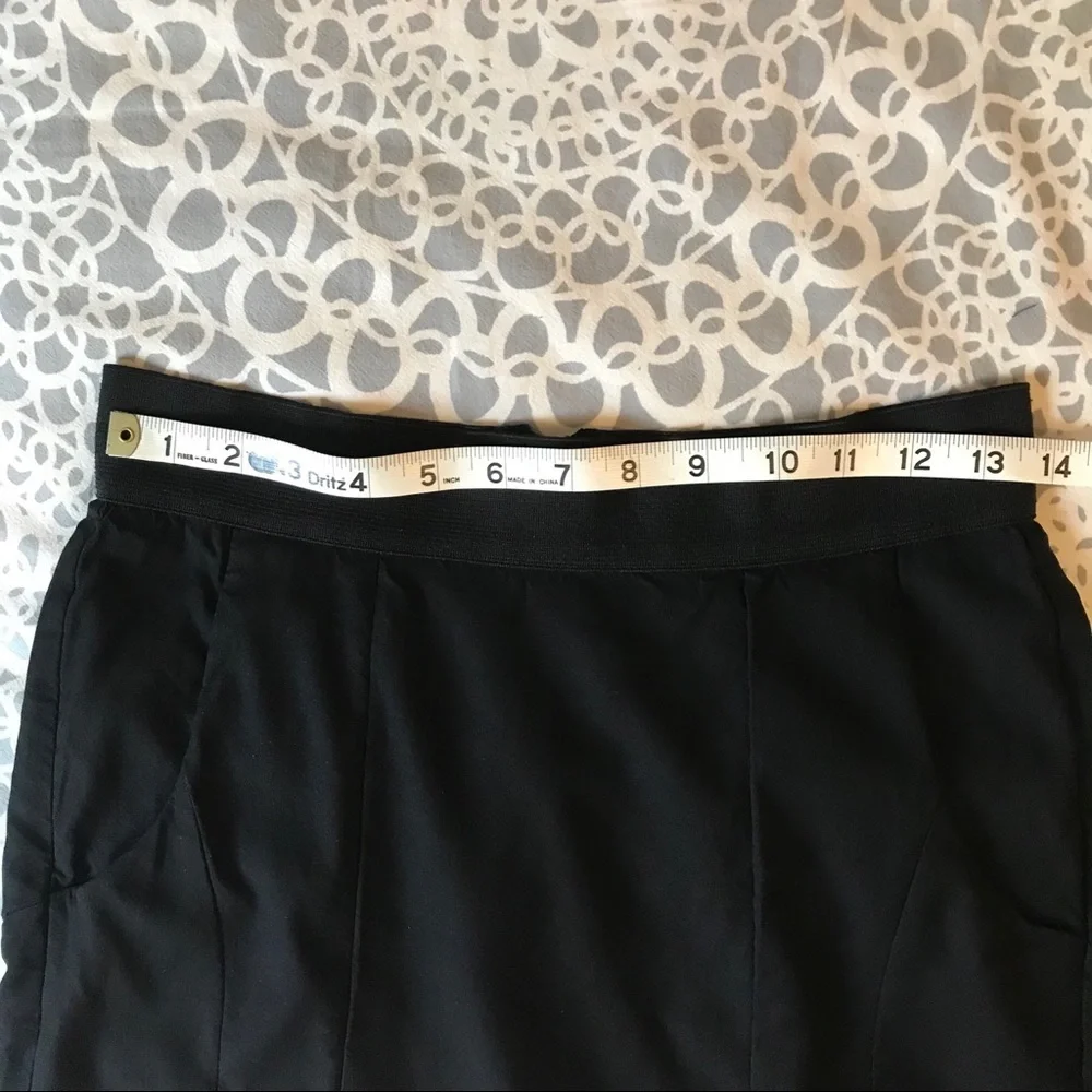 Helmut Lang black miniskirt w. pockets size 0